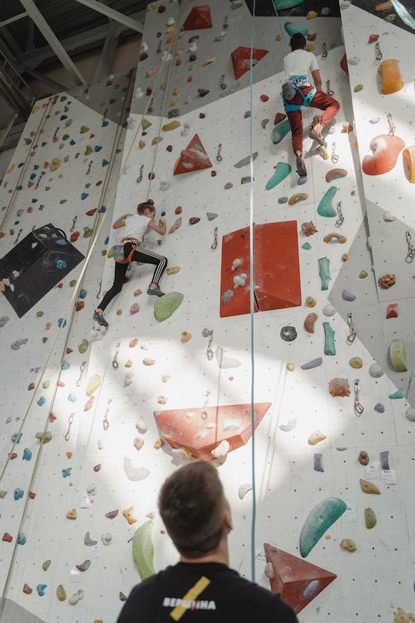 Abonnement en salle d'escalade : une résolution sportive pour la nouvelle année